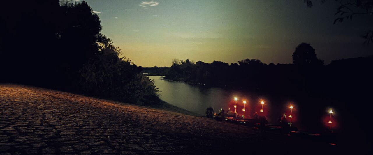 Nachtausbildung auf der Donau.